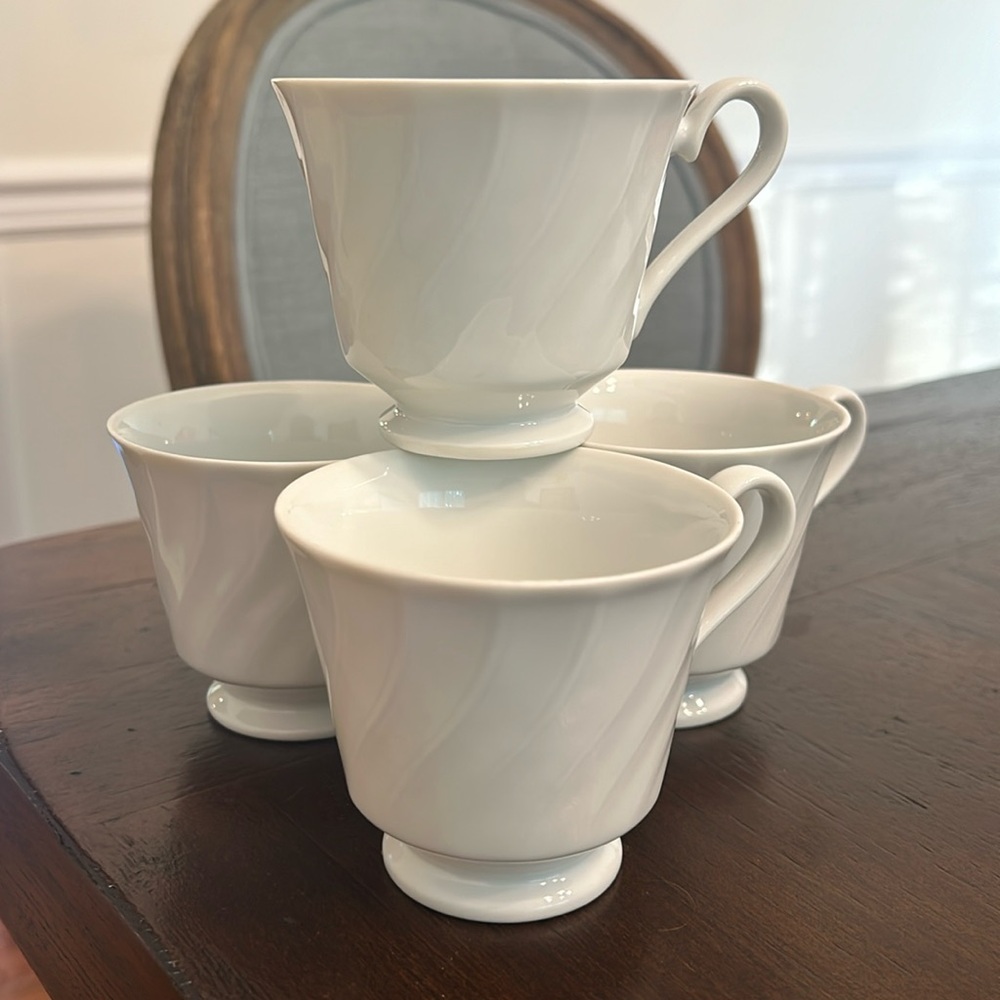 Sheffield Bone White Fine Porcelain China - Set of 4 Tea Cups Yorkshire